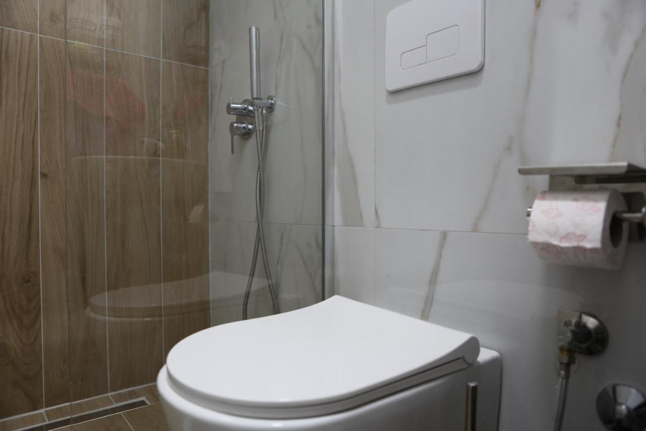 Blloku Studio Apartament Tiranë Ngoại thất bức ảnh